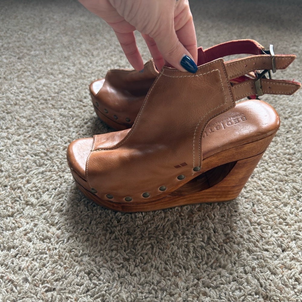Brown Leather bedstu Wedge Sandals size 10